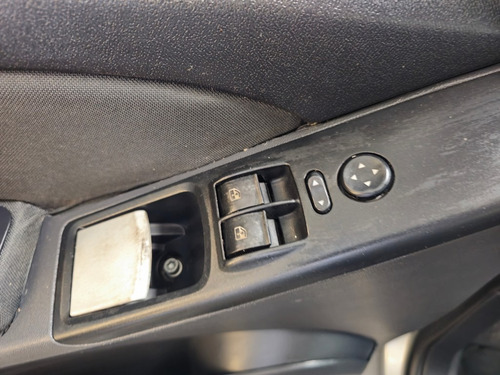 Fiat Idea 1.4 MPI ATTRACTIVE 8V FLEX 4P MANUAL