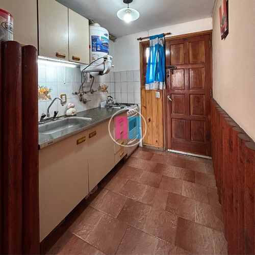 Duplex En Costa Azul Al Frente, Espacio Vehicular Propio, Patio Con Parrilla Y Lavadero. Urquiza 578