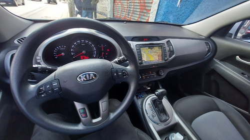 Imagem 7 de 15 de Kia Sportage 2016 2.0 Lx 4x2 Flex Aut. 5p