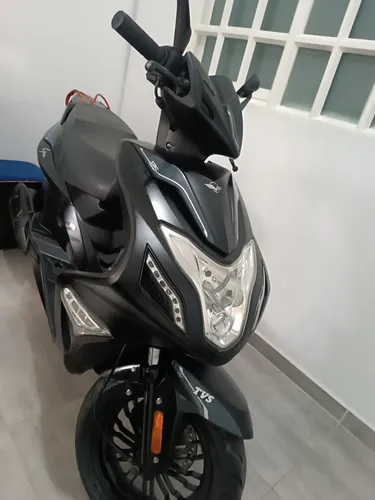Color Negro Mate En Perfecto Estado, Tecno Y Soat Vigente