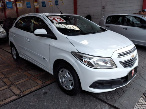 Chevrolet Onix 1.0 Mpfi Lt 8v Flex 4p Manual