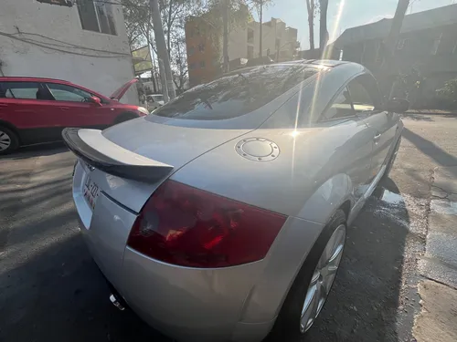 Audi TT 1.8 Turbo Front 5vel At