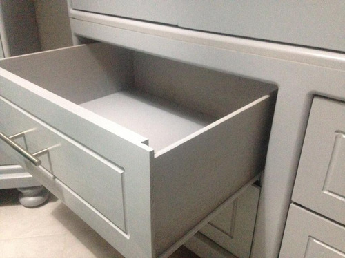 Ropero Blanco O Gris Con 4 Gavetas. Muebles Unión.