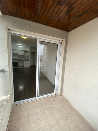 Imagen 3 de 12 de En Venta Monoambiente Amplio C/ Balcon En Edif Al Fte A Cuadras De La Estacion En Lanus (015)