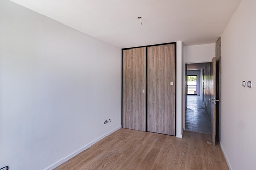 Santa Fe Al 3300 Venat Departamento 1 Dormitorio En Rosario