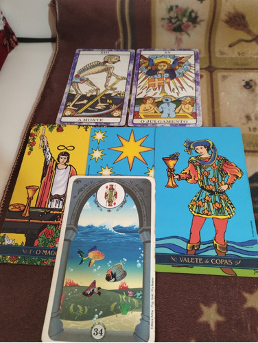 Leitura De Tarot Expansiva  E Reiki A Distância 