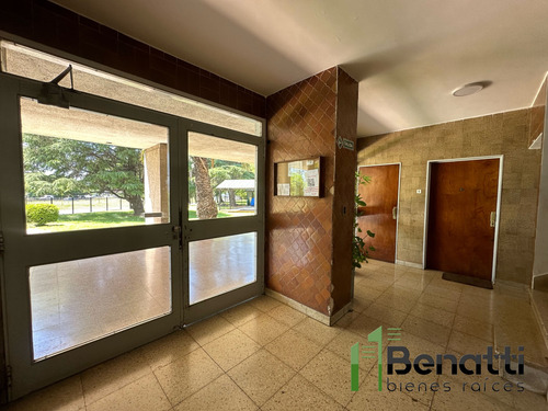 Departamento 3 Ambientes. Excelente Ubicacion