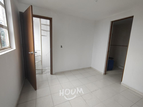 Casa En Lomas De Guadalupe, Álvaro Obregón Con 3 Recámaras, 217 M², Id: 139389
