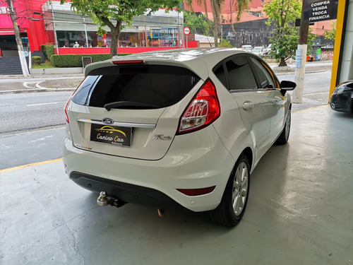 Ford Fiesta 1.6 16v Titanium Flex Powershift 5p