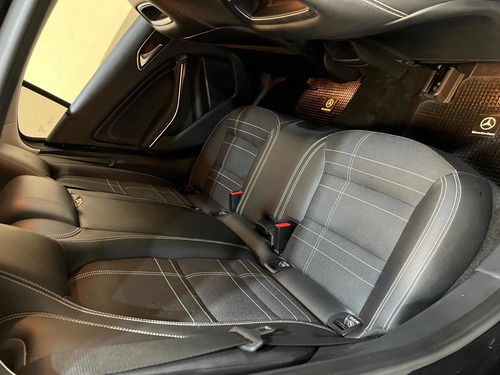 Imagen 24 de 25 de Mercedes-benz Clase A 1.6 A 200 Style B.efficiency 156cv