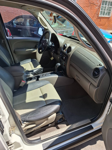Jeep Liberty 3.7 Limited 4x2 Mt