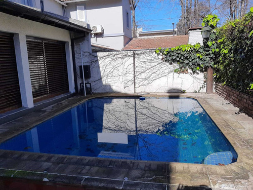 Chalet Estilo Inglés 5 Amb C/ Jardin Piscina Garage En Alquiler En Martínez, San Isidro, G.b.a. Zona Norte