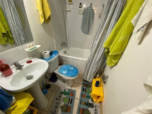 Departamento En Venta De 2 Dorm. En Santiago