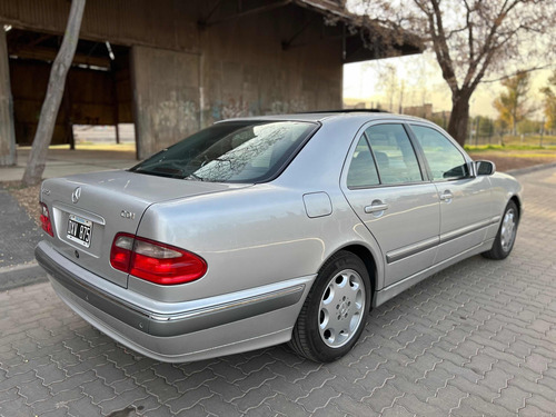 Mercedes-Benz Clase E 3.2 E320 Cdi Elegance Plus At