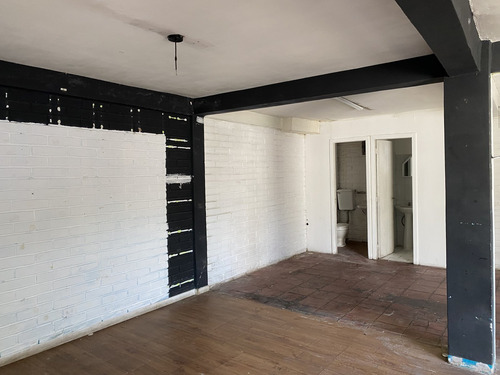 Arrienda Local Comercial 50 M2, Esquina Av. Balmaceda &