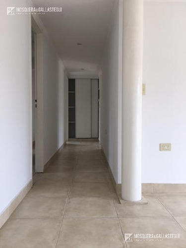 Imagen 13 de 25 de Vta / Alq - Excelente Casa En Talar Del Lago 1