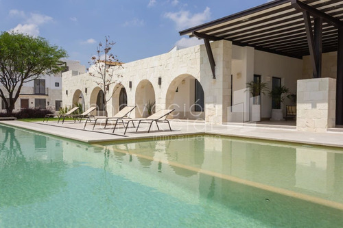 Casa En Venta Nueva 4 Recamaras Torre De Piedra Frente A Antea
