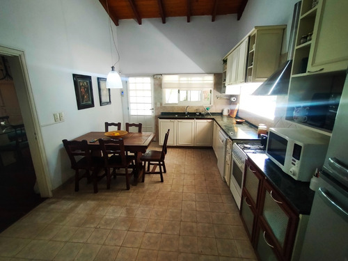Imagen 9 de 30 de Casa Venta Villa General Belgrano 3 Dormitorios 4 Baños Gran Parque 2 Hectáreas Piscina Caballeriza Quincho Gran Vista