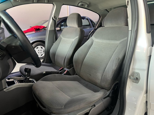 Chevrolet Vectra 2.0 MPFI ELEGANCE 8V 140CV FLEX 4P MANUAL