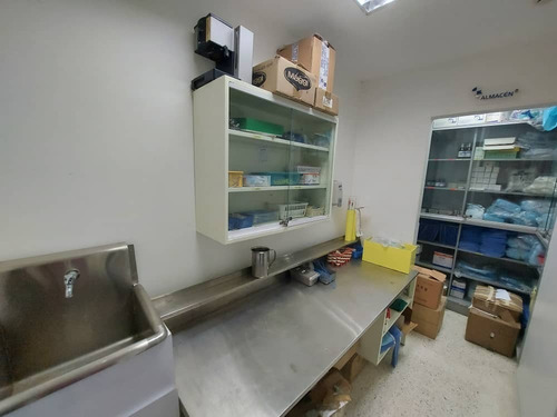 Imagen 16 de 26 de Centro Médico En Venta En El Centro De Maracay