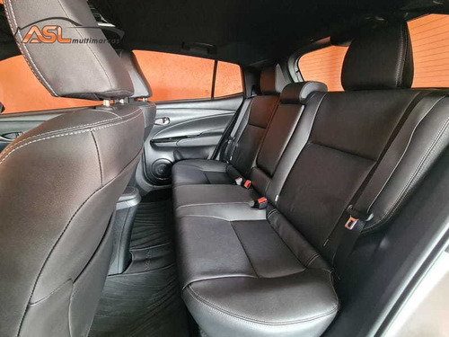 Imagem 5 de 15 de Toyota Yaris Xls Connect 1.5 16v Multidrive Cvt