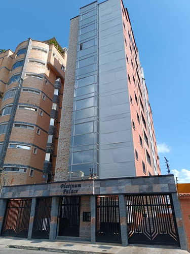 Lisbeth Garcia Vende Apartamento En La Urb. El Bosque, Las Delicias