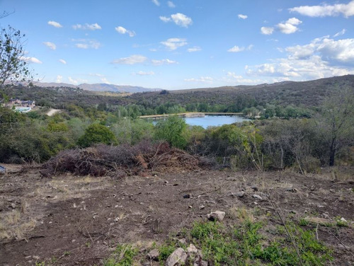 Venta Terreno / Lote En Venta De 1000m2 Ubicado En La Falda