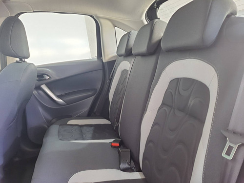 Imagem 8 de 8 de Citroën C3 1.5 Tendance 8v Flex 4p Manual