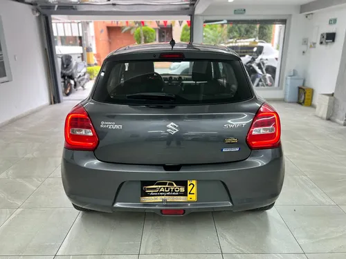 Suzuki Swift Híbrido Mt 2022
