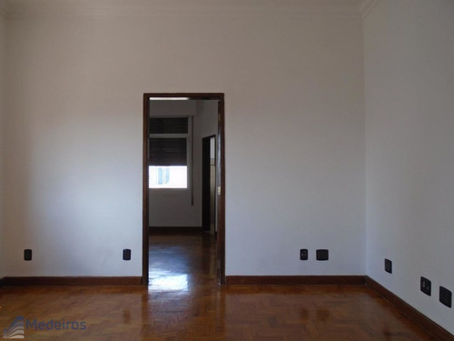Apartamento, Prédio Misto, 01 Dormitório, A 200 Metros Metrô República, Vdto. 09 De Julho-centro. - Md830