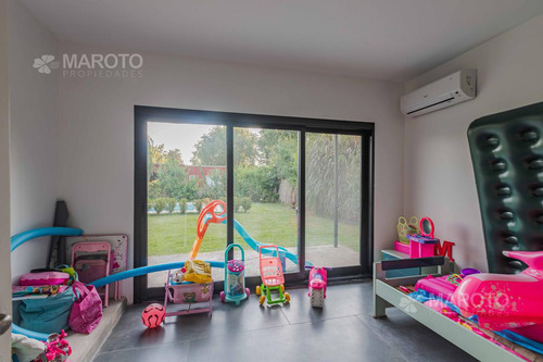 Imagen 21 de 30 de Casa En Venta En Barrio Fincas De Maschwitz - Cinco Dormitorios - Maroto Propiedades