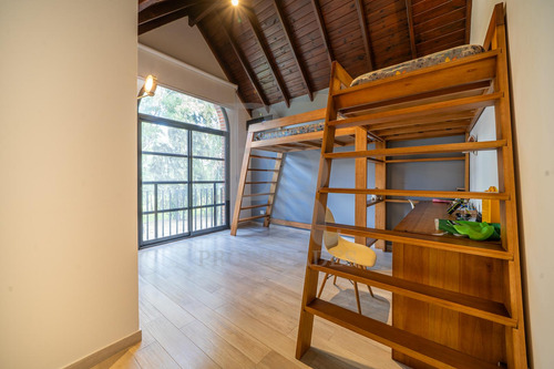 Excelente Casa En Venta Miraflores Country Club - Las Lomitas