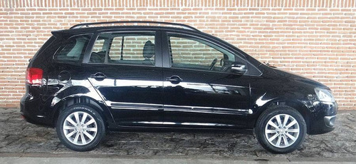 Imagem 4 de 11 de Volkswagen Spacefox 1.6 Mi Trend 8v Flex 4p Manual