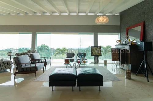 Casa En Venta En La Lagunita