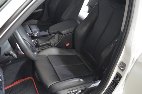 BMW Serie 3 3.0 330i Sedan Sport Line 252cv
