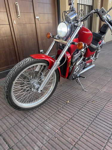 Suzuki Intruder 800