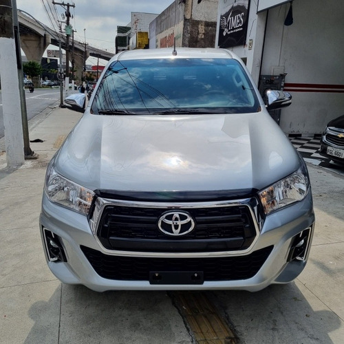 Imagem 2 de 14 de Toyota Hilux 2017 2.7 Srv Cab. Dupla 4x4 Flex Aut. 4p