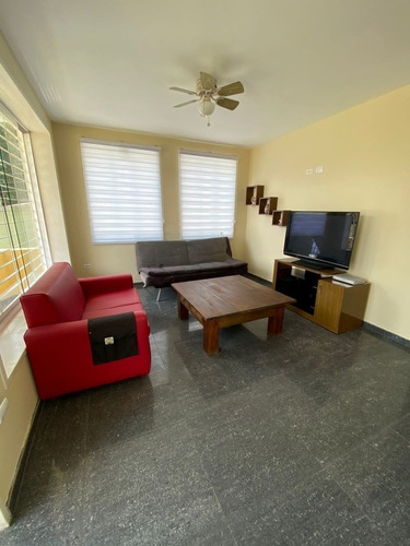 Casa Comercial, Residencial, Los Palos Grandes, Alquiler