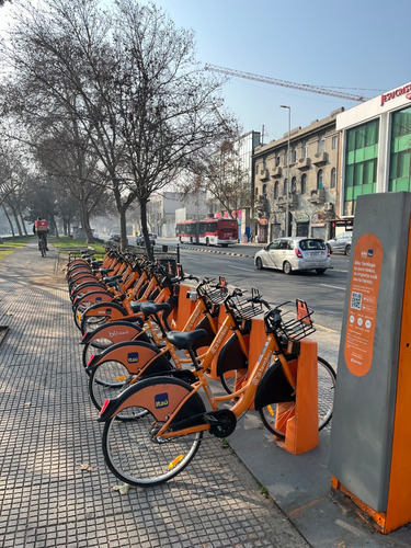 Amplio Departamento A Pasos Del Metro Y La Alameda