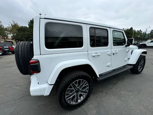 Jeep Sahara High Altitude 4xe 2.0 L Enchufable