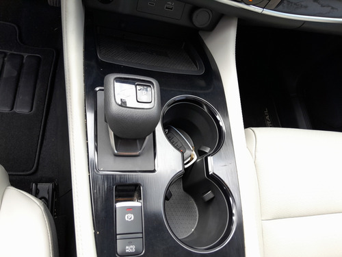 Nissan X-Trail 2.5 Platinum 2 Row Cvt
