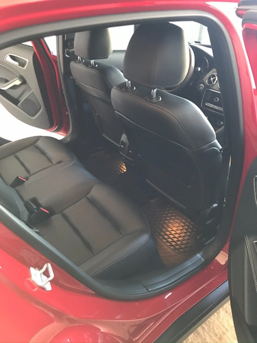 Mercesdes Benz Gla 200