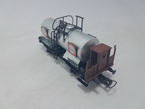 Imagen 4 de 10 de Nico Vagon Tanque Antiguo Essolub Standard Roco H0 (vmr 22)