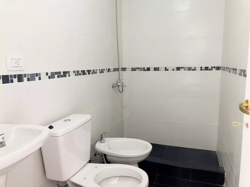 Imagen 10 de 14 de Venta Departamento Jose C Paz
