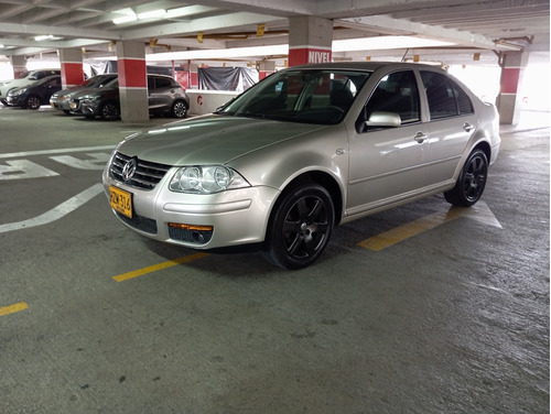 Volkswagen Jetta 2.0 Trendline 4 p