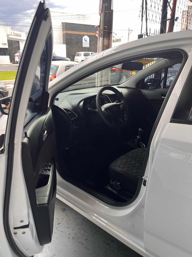 Hyundai HB20 1.6 Comfort Plus Flex 5p