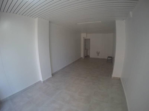 Imagen 2 de 9 de Venta De Local En Barracas