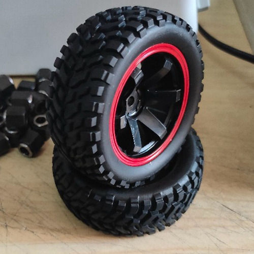 2 Unidades Para Neumáticos De Goma 1:10 De 75 Mm Y Llantas P