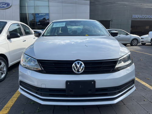 Imagen 2 de 13 de Volkswagen Jetta 2018 2.0 Tiptronic At