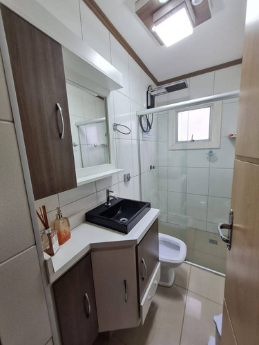 Imagem 8 de 13 de Oportunidade De Apartamento No Itaguá** - 95